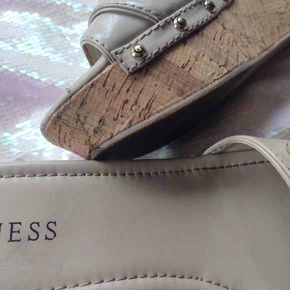 Women's Guess Sandals size 10. - Picture 11 of 15